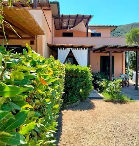 Vakantiehuis Elbamare Con Piscina *