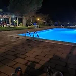 Elbamare Con Piscina * Nisporto