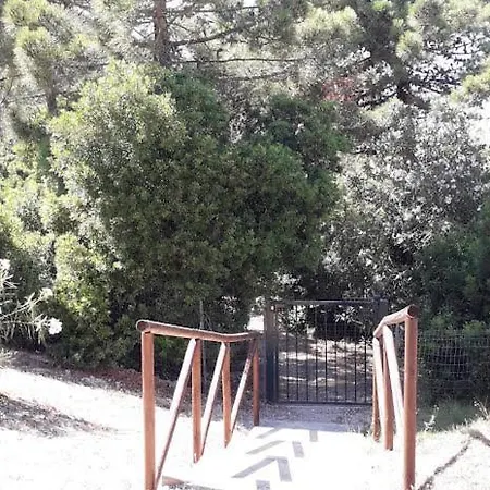 Elbamare Con Piscina Ferienhaus Nisporto