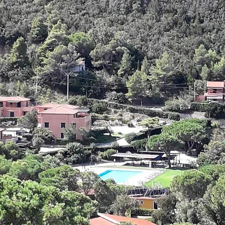 Vakantiehuis Elbamare Con Piscina *